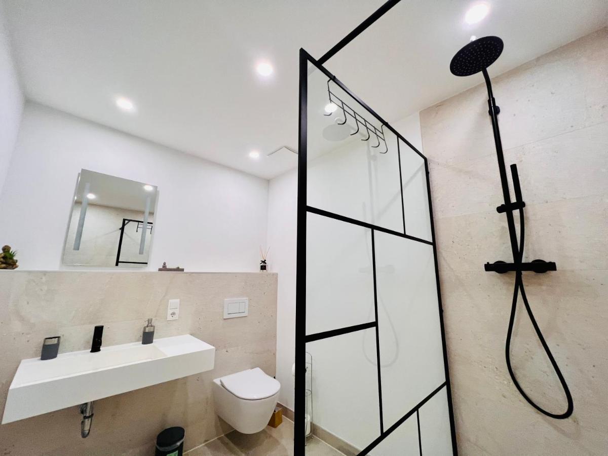 Idyllische Ferienwohnung Mit Balkon & Ausblick Arzbach Dış mekan fotoğraf